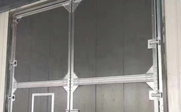 灵台兰州厂房灵台工业门选购与使用指南：打造高效安全的生产环境