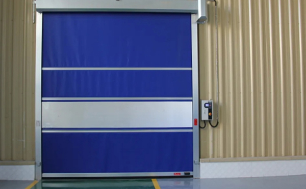 选择灵台快速灵台卷帘门时的注意事项