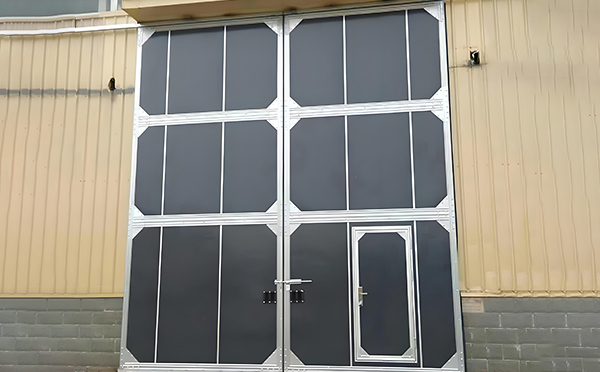 厂房灵台工业门选择与维护全解析:提升效率与安全的关键要素 厂房灵台工业门选择与维护全解析:提升效率与安全的关键要素